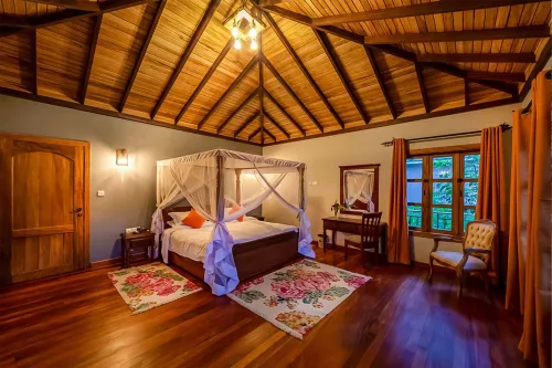 Chimpundu Lodge